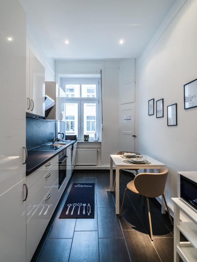 Hochwertige Altbauwohnung Im Modernen Stil In Wiesbaden - Kueche - Terrasse - Wlan - Zentral מראה חיצוני תמונה